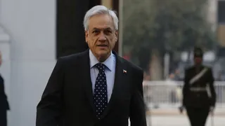 Presidente Sebastián Piñera fue el encargado de entregar la medalla de plata a Kristel Köbrich