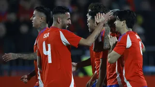 Chile sin las grandes figuras de la Generación Dorada va por las hazañas que logró con Argentina en septiembre