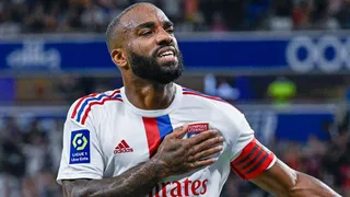 Olympique de Lyon inauguró la liga francesa con un triunfo en casa sobre Ajaccio