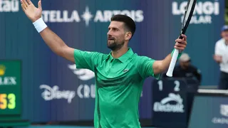 Novak Djokovic no titubea y se instala entre los 8 mejores del Masters de Miami