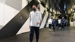 Las postales del polémico partido entre Juventus y Napoli que no se jugó