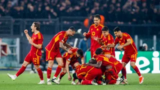 AS Roma superó a AC Milan y se metió entre los cuatro mejores de UEFA Europa League