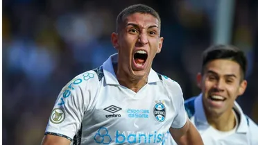 Gremio sigue ganando en el Brasileirao con Alexander Aravena como protagonista
