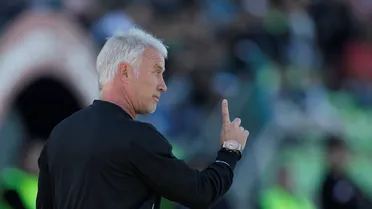 Carlos Caszely tiene candidato para la banca de Colo Colo: Ivo Basay debe llegar en 2021