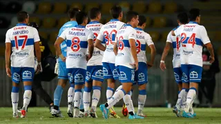 Universidad Católica sufrió un caso positivo de Covid-19 en la previa del duelo ante U. Española