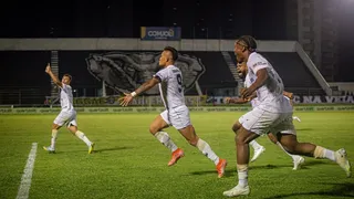 Parraguez fue héroe en triunfo de ABC en Brasil: Anotó un gol y un penal “a lo Panenka”