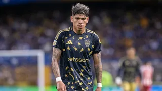 Palacios en la cuerda floja: Boca reacciona tras las pifias y desata otra polémica