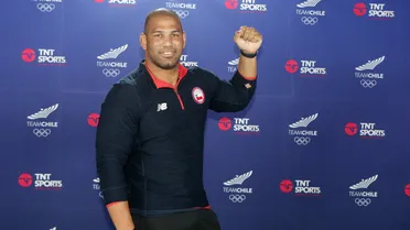 Yasmani Acosta recibió el Premio “Pasión Sin Límites”