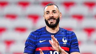 Benzema dejó de seguir a casi todos los seleccionados franceses en redes sociales