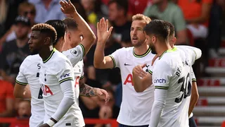 Tottenham venció como visita a Nottingham Forest y trepó a la parte alta de la liga inglesa