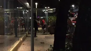 La llegada de la Roja al hotel Hiltton Copacabana de Río de Janeiro