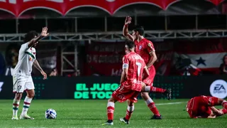 La impactante lesión de Luciano Sánchez y el desconsuelo de Marcelo en la Copa Libertadores