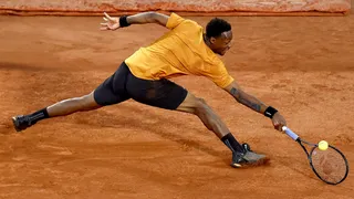Gael Monfils se bajó de Roland Garros un día después de su épica remontada