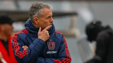La explicación de Álvarez: la expulsión que condicionó a U de Chile en el Superclásico