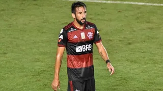 DT de Flamengo: Isla es un jugador que se entrega y es muy querido por el grupo