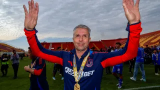 “Ha sido un gusto trabajar…”: La sorpresiva postura en U de Chile por el futuro de Gustavo Álvarez