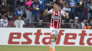 Víctor Dávila marcó un golazo en la paridad entre Necaxa y Querétaro en la liga mexicana