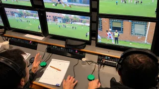 “El VAR está mirando una serie de Netflix”: dueño de club explota tras sufrir polémica goleada