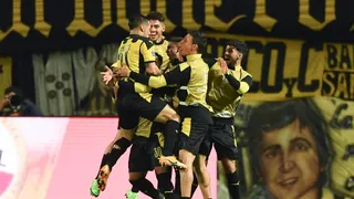 Peñarol ratificó su ventaja y eliminó a Sporting Cristal en cuartos de final de la Copa Sudamericana