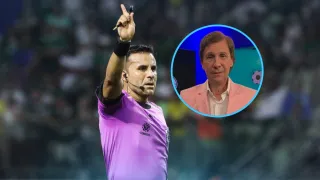 Bambino Pons barre con Piero Maza por polémico penal en la Copa Libertadores