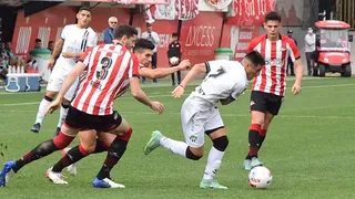 Central Córdoba de Cristopher Toselli rescató un empate en su visita a Estudiantes de La Plata