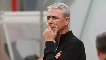 Se acabó el ciclo: Tiago Nunes dejó de ser técnico de U Católica