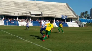 El increíble golazo de larga distancia en el fútbol uruguayo