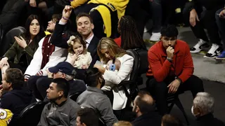 Los Lakers retiraron la camiseta de Pau Gasol en emotivo homenaje