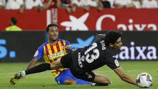 Sevilla de Jorge Sampaoli cosechó un dramático empate ante Valencia