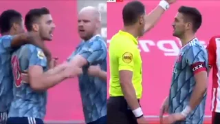 El clásico entre PSV y Ajax terminó igualado y con incidentes