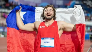 ¡Crack! Lucas Nervi se devolvió en metro a su casa luego de colgarse el oro en Santiago 2023