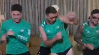 Tremenda coreografía: Así se divierten los pupilos de Pellegrini en la concentración de Betis