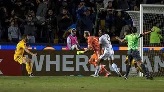 Nahuel Guzmán anotó un golazo con asistencia de Eduardo Vargas en triunfo de Tigres