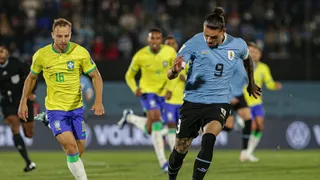 Uruguay pegó primero a Brasil con un cabezazo de Darwin Núñez