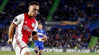 FC Barcelona espera un acuerdo final con Ajax por lateral estadounidense Sergiño Dest