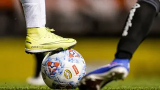 Terremoto por visas: Migraciones abre proceso contra 36 clubes del fútbol chileno