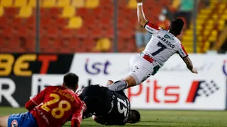 ¿Similar a la falta a Luján? El controvertido penal cobrado a Palestino ante U. Española