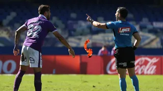 ¿Fue un error?: Tribunal absuelve a Larrivey tras insólita expulsión