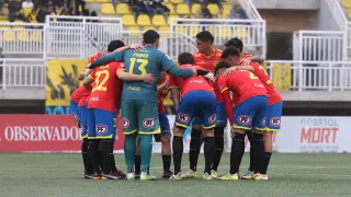 VIDEO | Tensión en Unión Española: hinchas encararon duramente a jugadores tras derrota ante Iquique