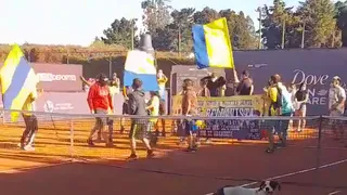 ¡Insólito! Grupo de hinchas de un club de barrio interrumpió la final del Challenger de Concepción