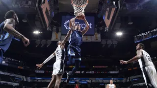 Memphis Grizzlies aplastó a San Antonio Spurs y logró su séptimo triunfo seguido en la NBA