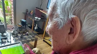 El loable gesto de José Pedro Fuenzalida con hincha de 90 años de Universidad Católica