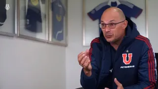 Arias anticipó el clásico ante la UC: Confío mucho en nuestros jugadores, es una semana especial