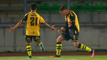 Coquimbo Unido sostuvo el liderato del Campeonato de Ascenso tras polémico empate con Temuco