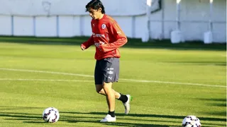 Matías Fernández fue sancionado con un partido tras su expulsión