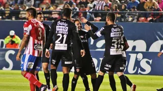 Bryan Carvallo y Pedro Campos fueron titulares en victoria de Necaxa en Copa México