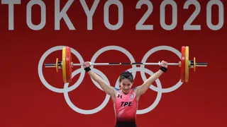 Kuo Hsing-Chun ganó oro y decretó nuevo récord olímpico en la halterofilia femenina de 59 kilos