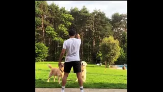 Alexis Sánchez disfruta jugando con Atom y Humber de cara al retorno del fútbol en Italia