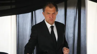 Mosa ofrece $9.912 millones por Colo Colo y recibe portazo del Bloque Vial