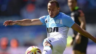 Marcelo Díaz se volvió a llenar de elogios de los hinchas de Racing tras victoria ante Lanús